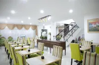 Grand Kartini Hotel