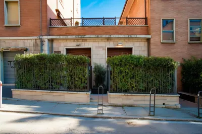 Gallery House Hotels near Palazzo dei Priori