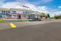 Motel 6 Front Royal, VA Hotels near Riverton Commons
