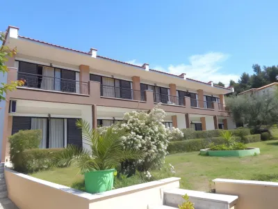 Porto Matina فنادق في أورميليا