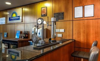 Days Inn by Wyndham Peterborough