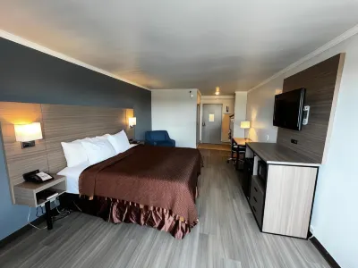 Super 8 by Wyndham Fort Worth Entertainment District Hotels in Fort Worth