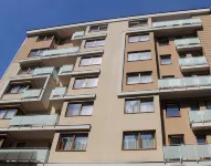 Maple Tree Budget Apartments فنادق في 