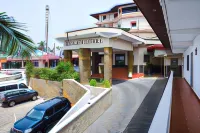 The Cape Hotel Các khách sạn gần University of Liberia