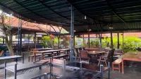 Hotel Aqiilah Syariah Hotels in Lamongan