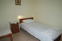 Tourloti Village House