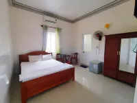 An Phu Hotel - Dao Phu Quy فنادق في Phu Quy
