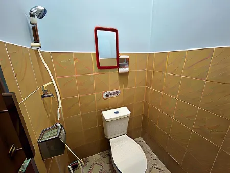 Hotel O Villa Cemara Syariah