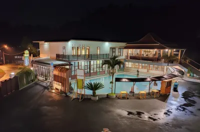 Sun Q Ta Hotel Guci Tegal Hotel dekat Depot NESYA RO & CITRA CAKE