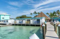 Edgewater Lodge Hotels in der Nähe von Dolphin Connection