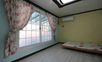 Seongju Greennarae Pension