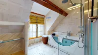 Besharat Gallery & Museum Hotels in Bois-le-Roi
