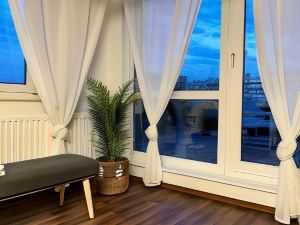 Maisonette Penthouse Laatzen - 5 Min to Messe