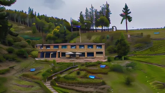 Hotel Refugio Pozo Azul