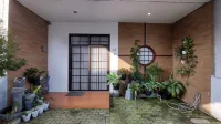 Villa Koji Lembang Hotels in Cisarua