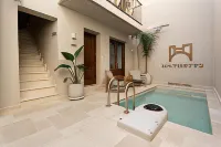 Cortiletto Timeless Suites - parking