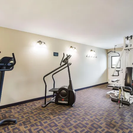 Quality Inn & Suites Lawrence - University Area