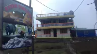 Vamoose Padma Dhotrey Hotels near টংলু । Tonglu