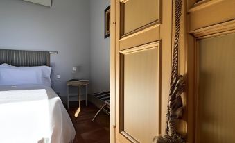 The Monna Lisa Resort