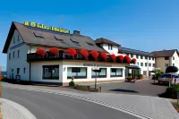 Airport-Hotel Fortuna - parking