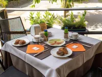 Vecchia Riva | Hotel e Ristorante Hotel a Varese