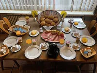 Zur Krone Hotels in Frielingen