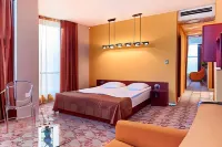 Monet Hotel Hotels in Iztochen