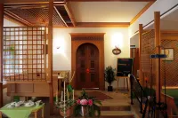 Hotel Sächsischer Hof - موقف سيارات
