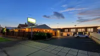 Court Street Motel