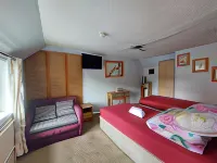 Reindeer Accommodation Hotels in Southwell