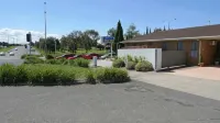 Rippleside Park Motor Inn Hotels in Lara
