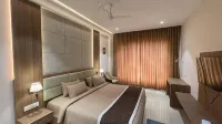 Hotel Vahini Grand Hotels in Namakkal