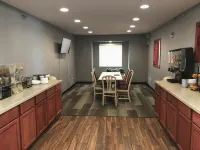 Chadron Inn & Suites