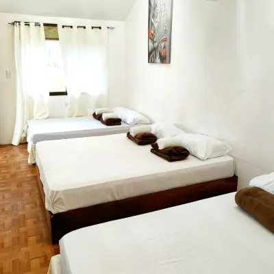 Siargao Tropic Hostel Hotel di 