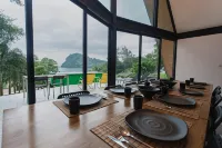Bamboo Garden House Hotels in Laem Sing
