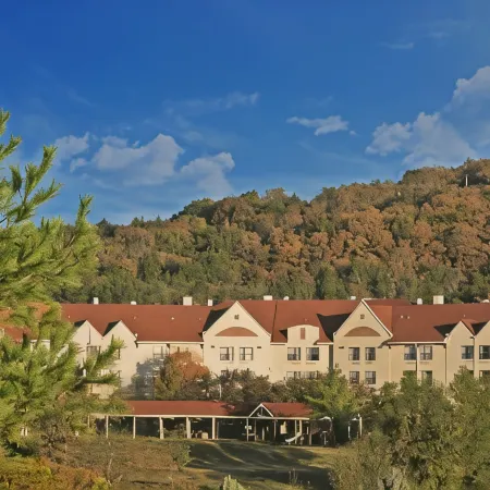 The Branson Hillside Hotel