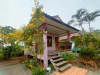 Chatchawan Resort Uttaradit Hotels near Clock Tower roundabout