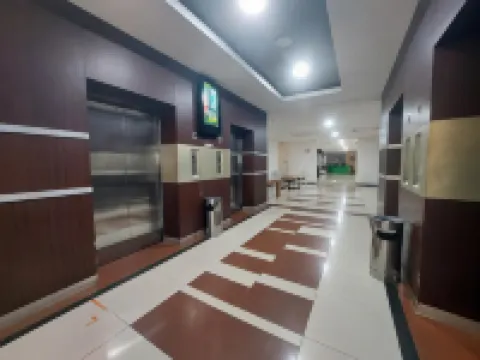Emerald Apartel Hotels in Buahbatu