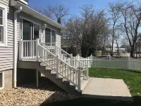 Beautiful, spacious and quiet house in the heart of Moline.