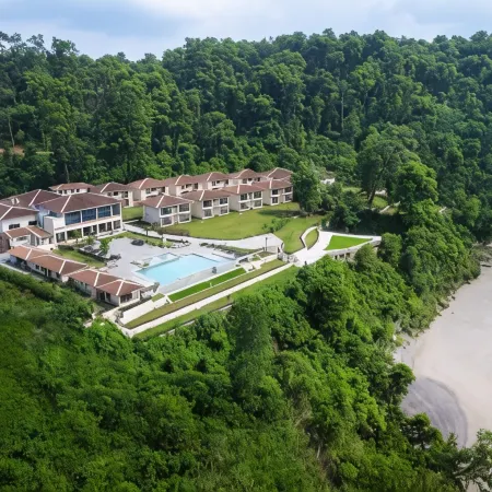 Regenta Resort & Spa By Riverside, Chitwan