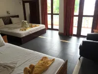 Topaz Beach Hotel Hotels in Negombo