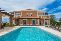 Colina da Lapa & Villas Hotels in Estômbar