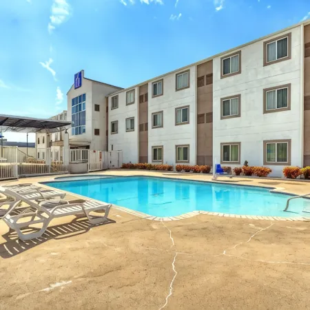 Motel 6 Killeen, TX