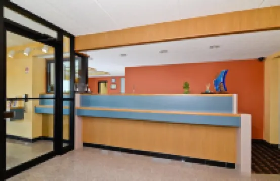 Fair View Inn & Suites