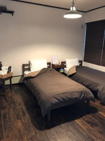 Ishigakijima Hotel Olive Отели рядом с достопримечательностью «Ishigaki Cave»