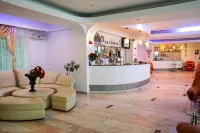 Hotel Cornul Vanatorului - ที่มีบาร์