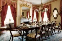 Monmouth Historic Inn - breakfast