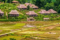 Mai Châu Ecolodge Các khách sạn gần Bản Lác