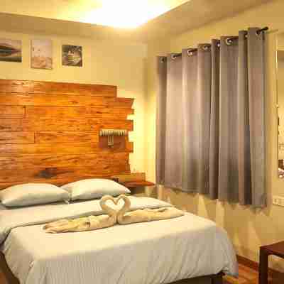 Driftwood Village Resort Rooms