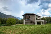Agriturismo B&B Caffè e Vino Hotels in Forcola